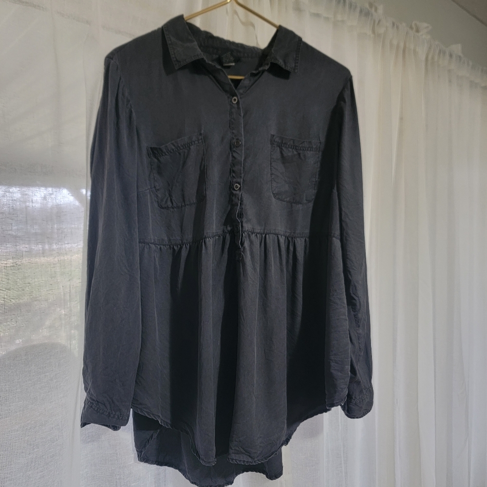Torrid size 1 Long sleeve blouse
